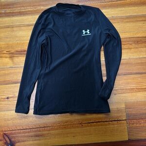 Under Armour Youth top